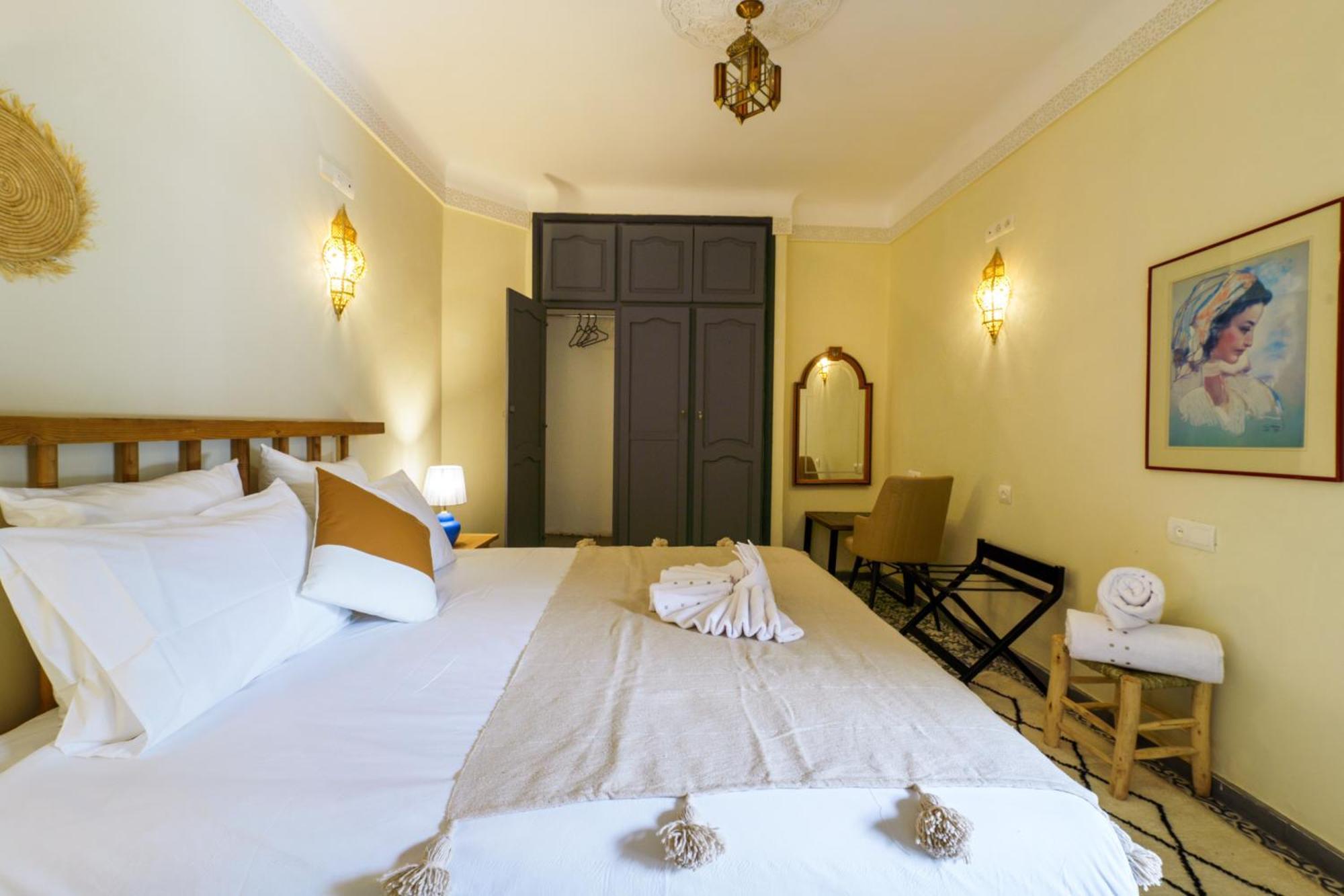 Riad 4 Chambres - Piscine & Petit Dejeuner Gratuit - Wifi Fibre Optique Marrakesh Exterior photo