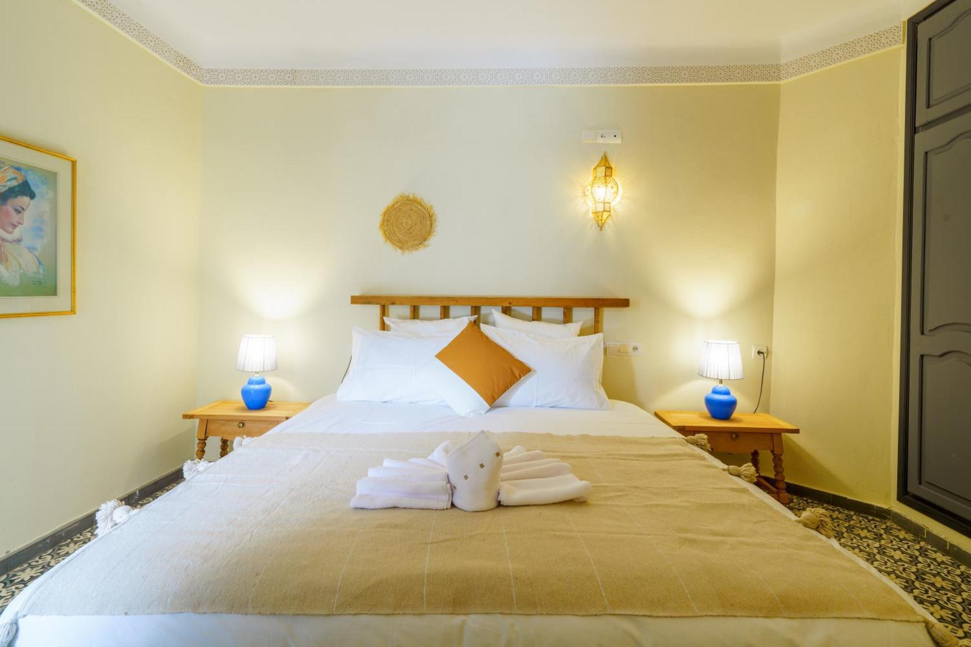 Riad 4 Chambres - Piscine & Petit Dejeuner Gratuit - Wifi Fibre Optique Marrakesh Exterior photo