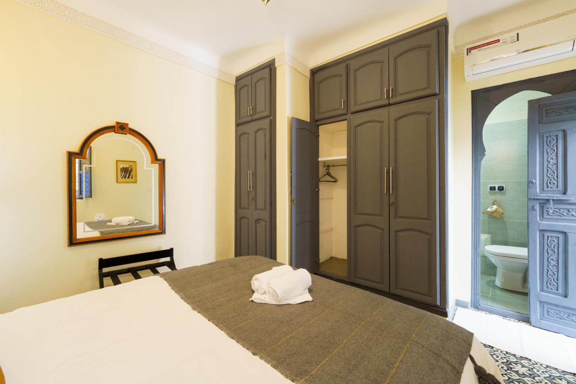 Riad 4 Chambres - Piscine & Petit Dejeuner Gratuit - Wifi Fibre Optique Marrakesh Exterior photo