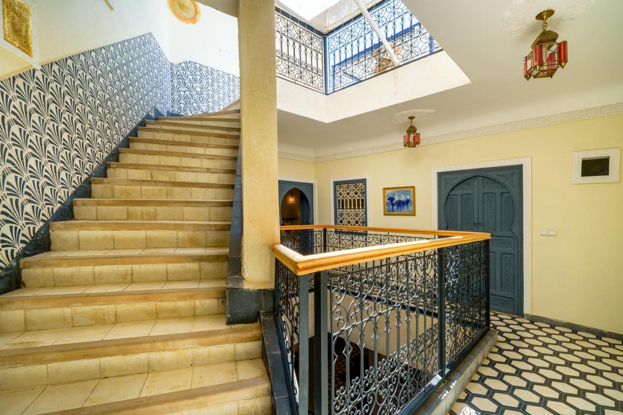 Riad 4 Chambres - Piscine & Petit Dejeuner Gratuit - Wifi Fibre Optique Marrakesh Exterior photo